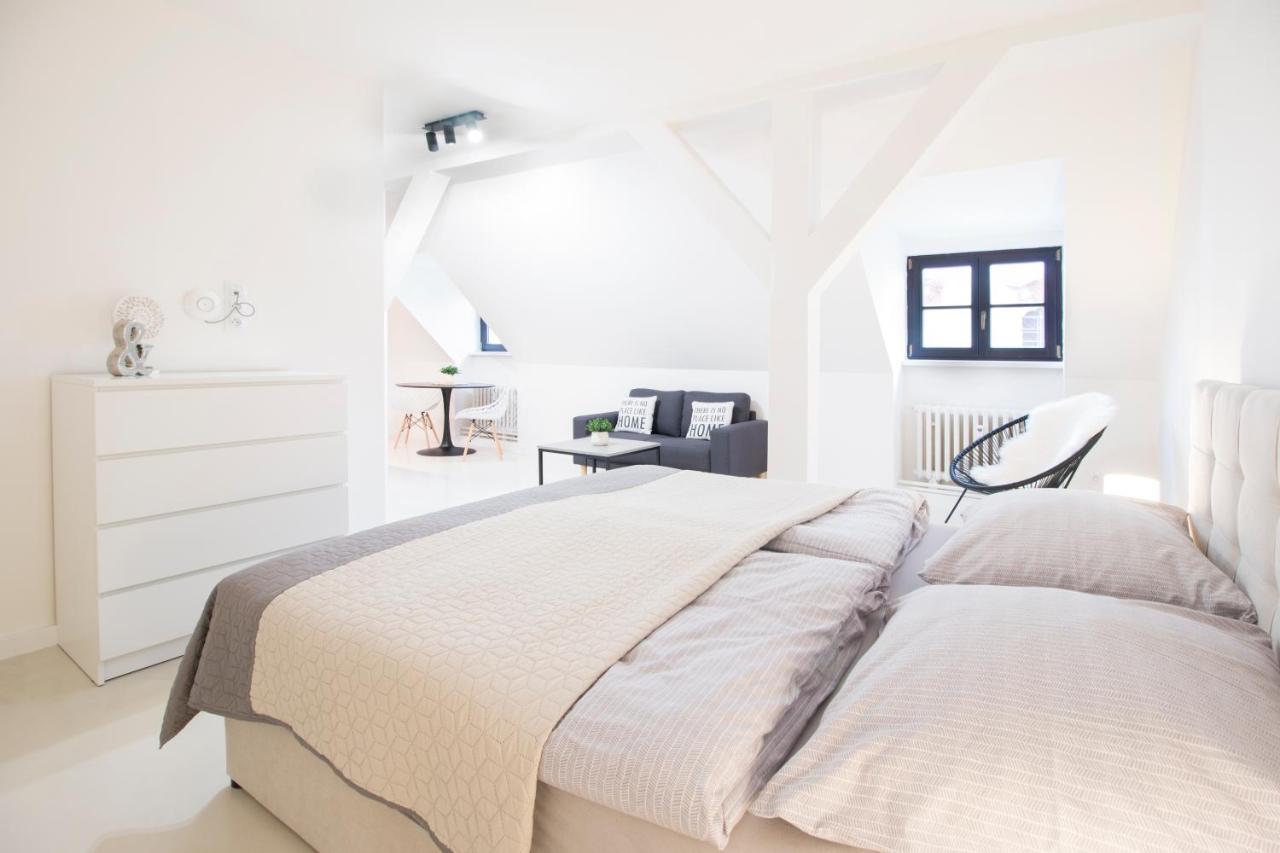 U Zlate Hvezdy Apartman Jungmann Apartment ลิโตเมริเซ ภายนอก รูปภาพ